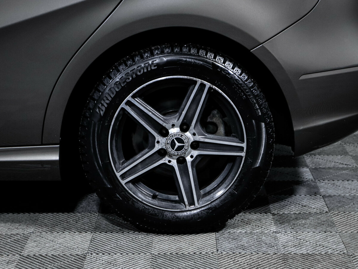 Mercedes-Benz B-Класс с пробегом — 2013 год. Фото: #11