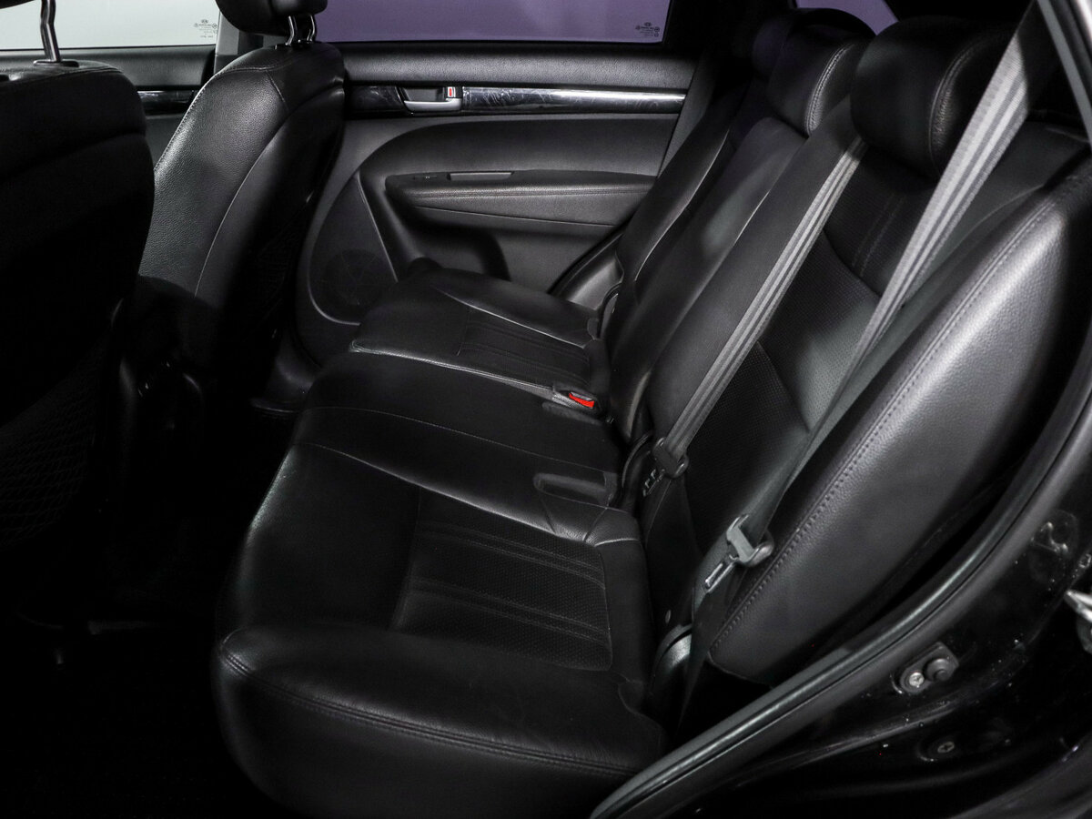 Kia Sorento с пробегом — 2013 год. Фото: #9