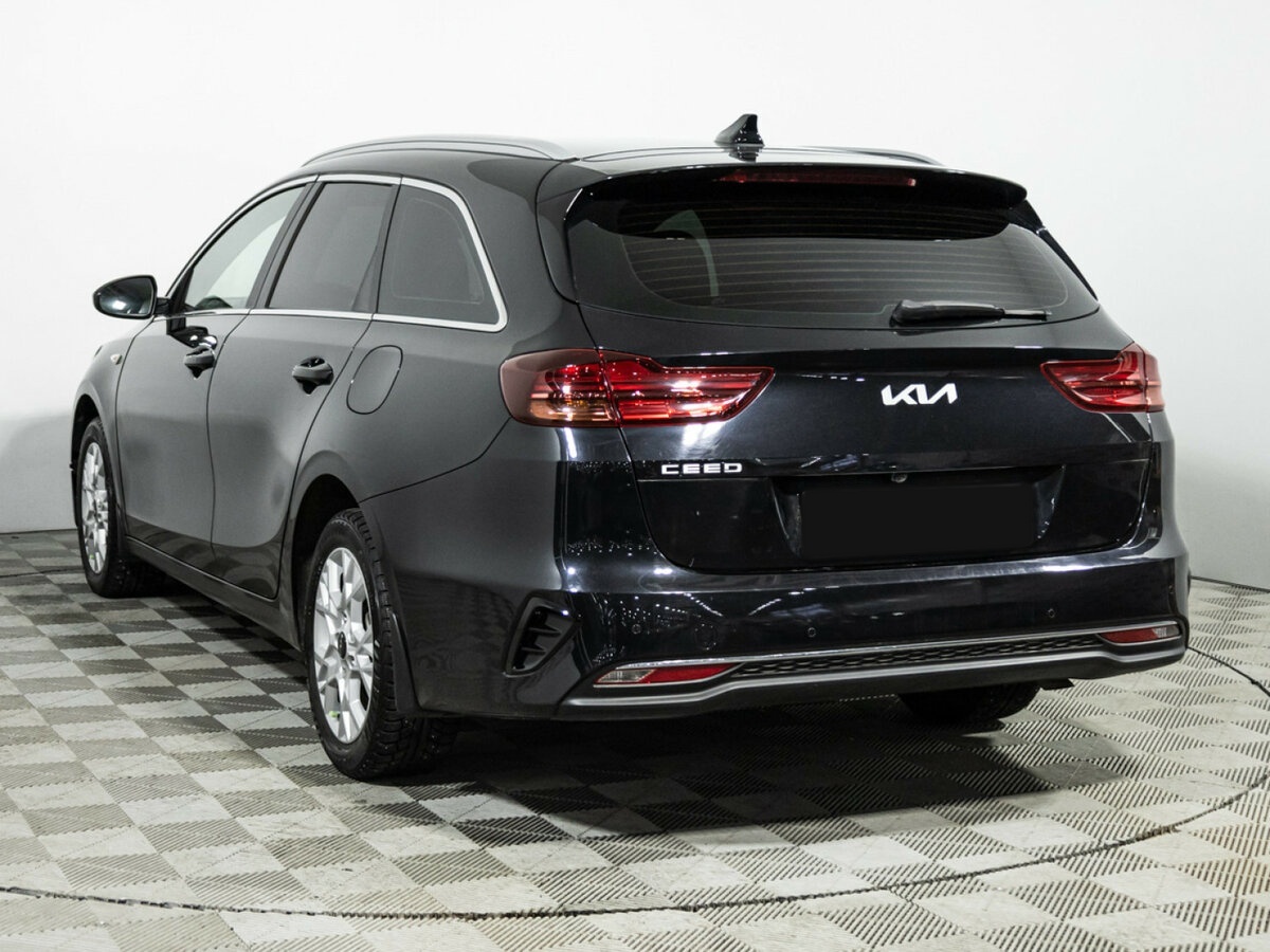 Kia Ceed с пробегом — 2022 год. Фото: #6