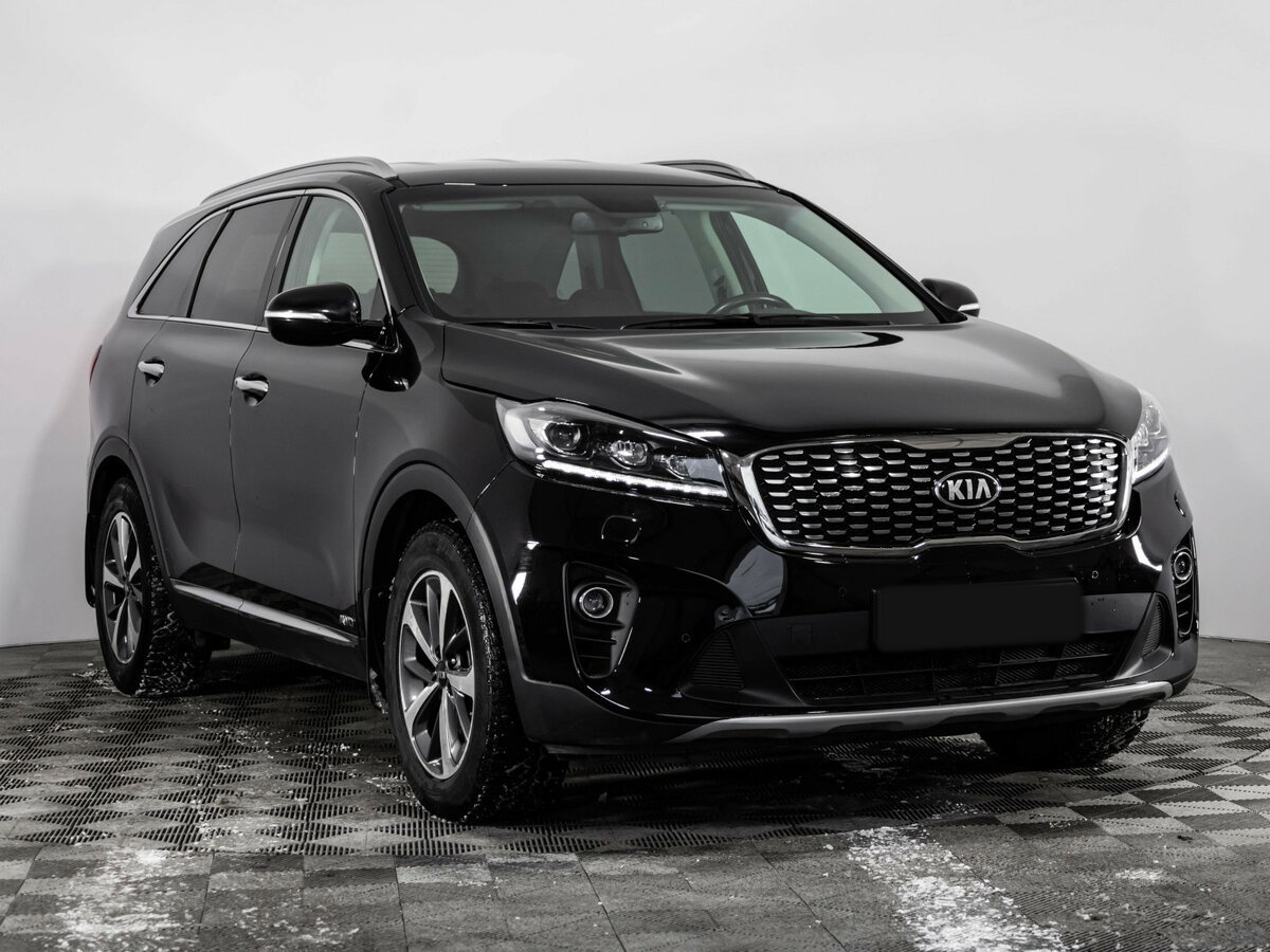 Kia Sorento с пробегом — 2018 год. Фото: #2