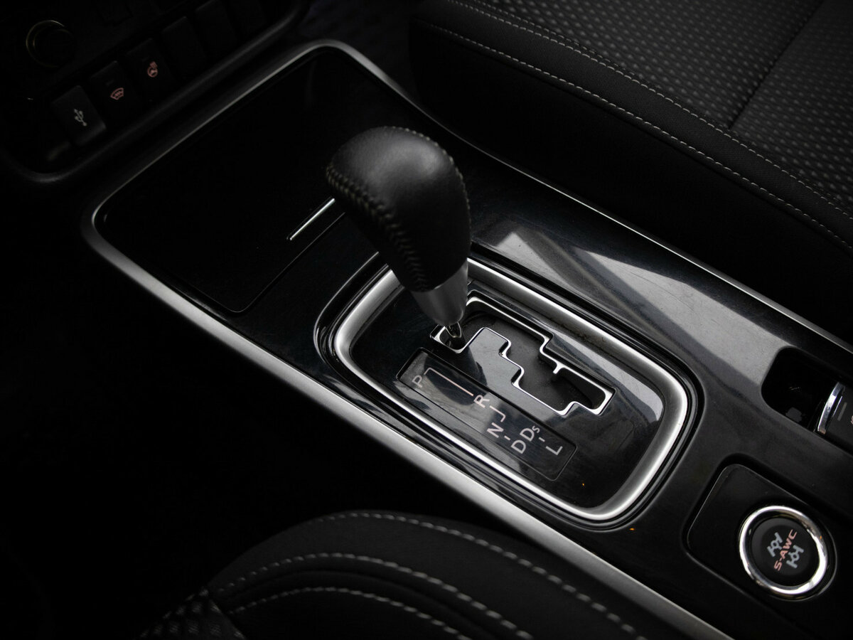 Mitsubishi Outlander с пробегом — 2020 год. Фото: #12