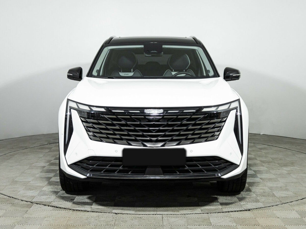 Geely Atlas с пробегом — 2023 год. Фото: #1