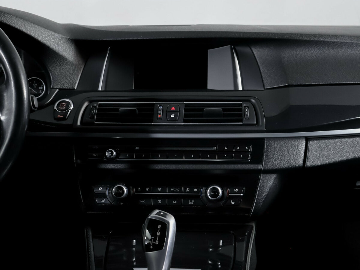 BMW 5 серии с пробегом — 2013 год. Фото: #12