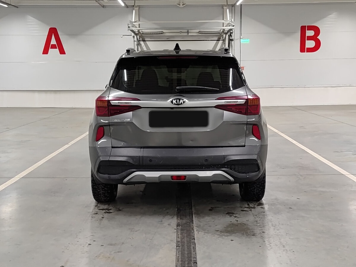 Kia Seltos с пробегом — 2021 год. Фото: #5