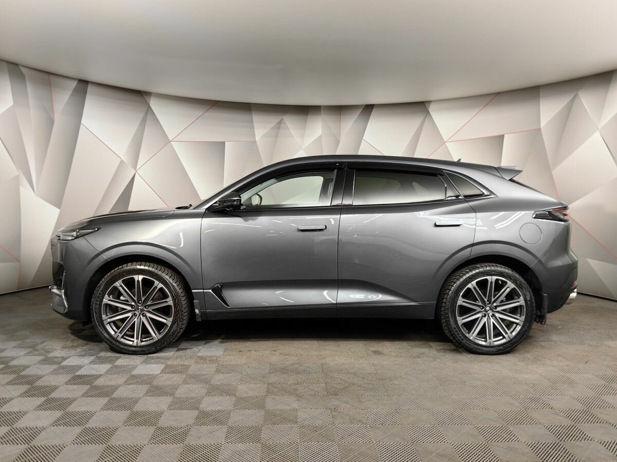 Changan UNI-K с пробегом — 2022 год. Фото: #4