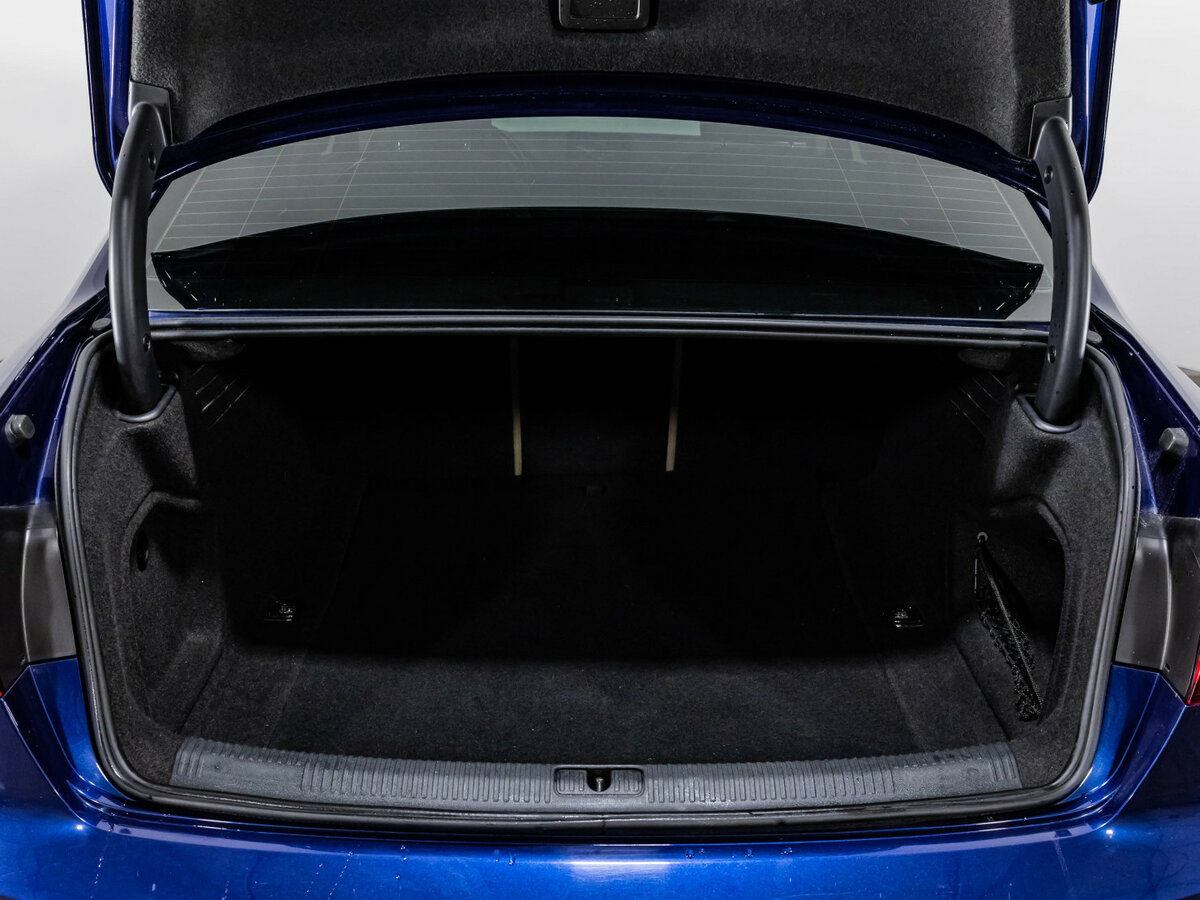 Audi A4 с пробегом — 2017 год. Фото: #20