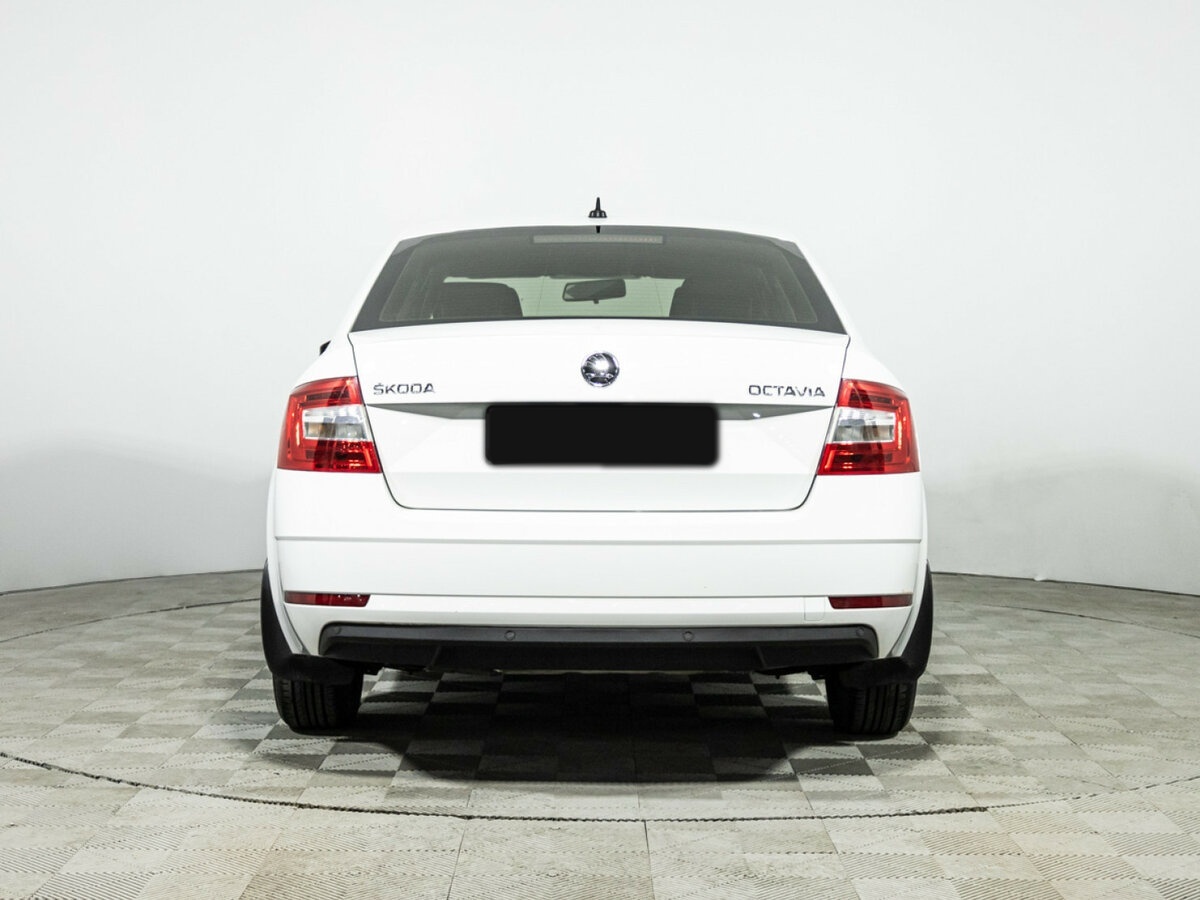 Skoda Octavia с пробегом — 2018 год. Фото: #4