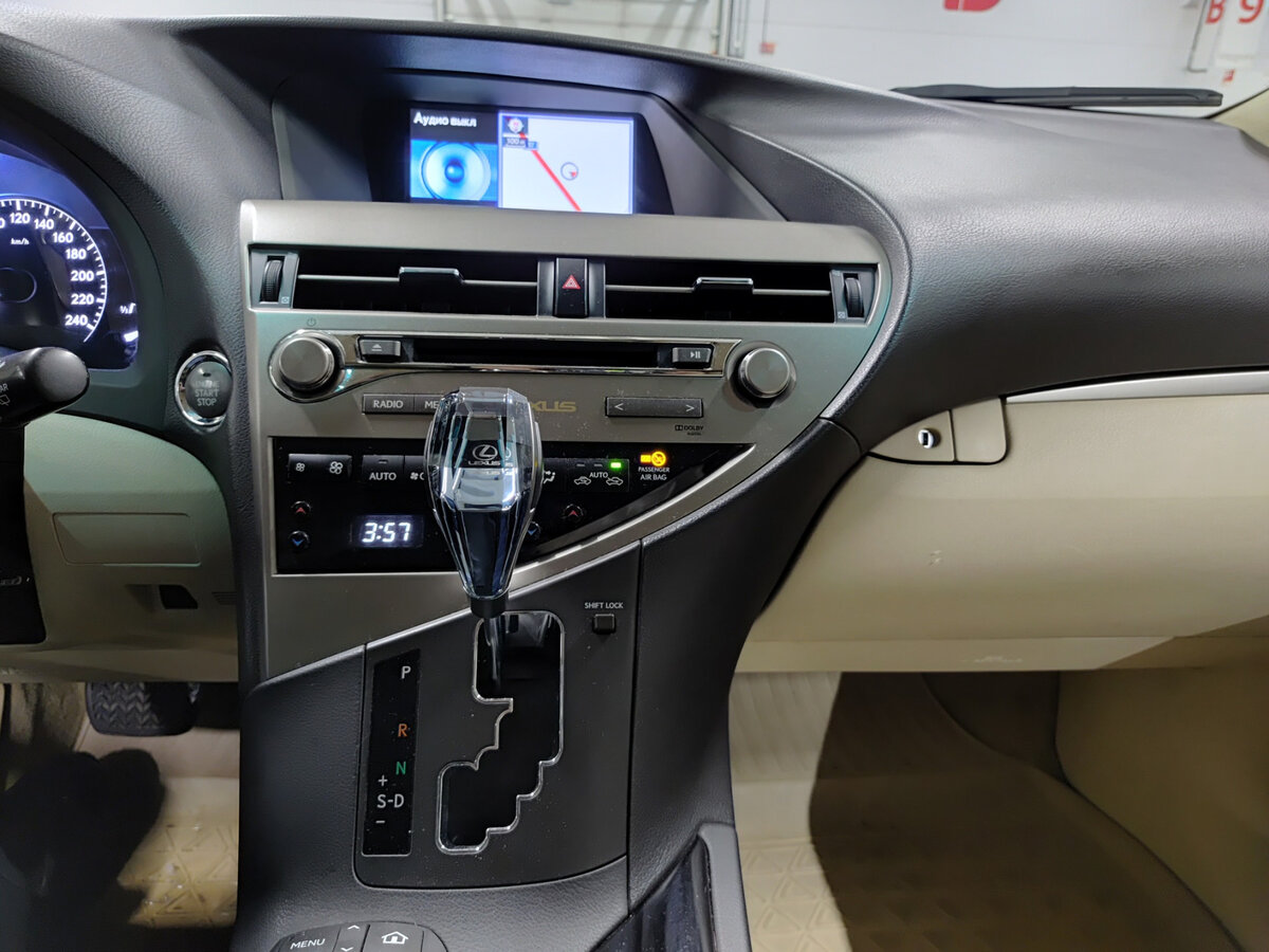 Lexus RX с пробегом — 2013 год. Фото: #14