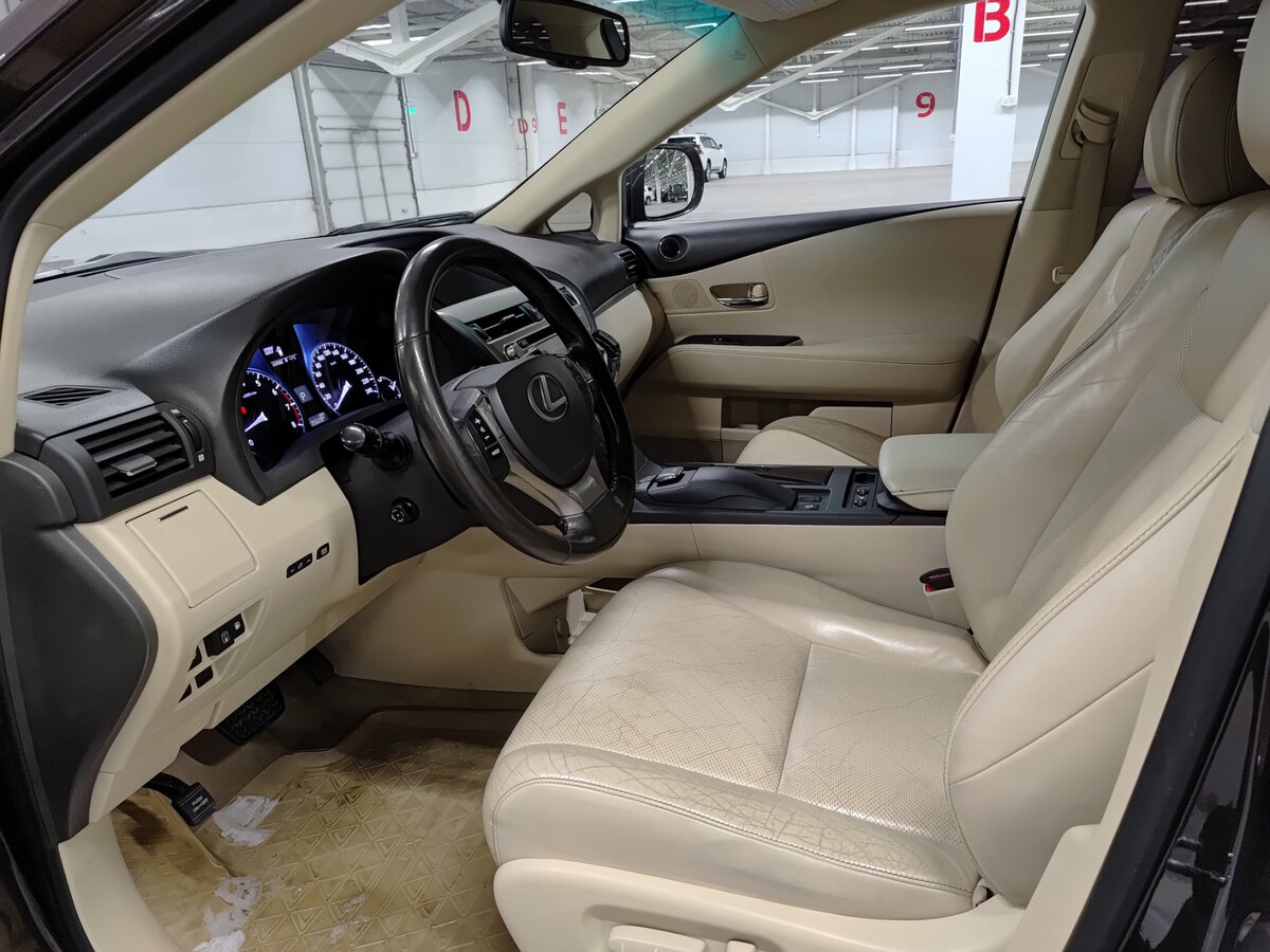 Lexus RX с пробегом — 2013 год. Фото: #15