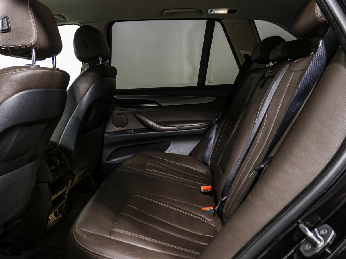 BMW X5 с пробегом — 2015 год. Фото: #11