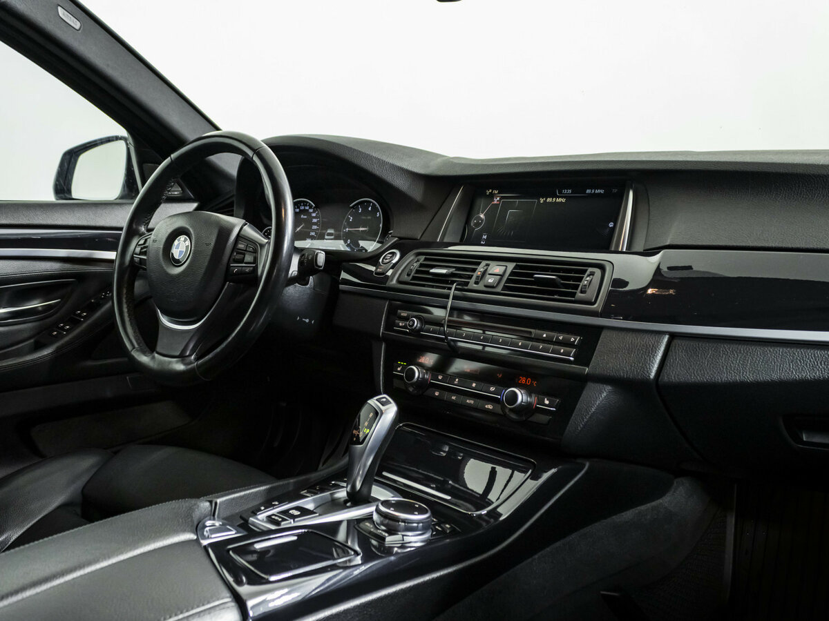 BMW 5 серии с пробегом — 2016 год. Фото: #6