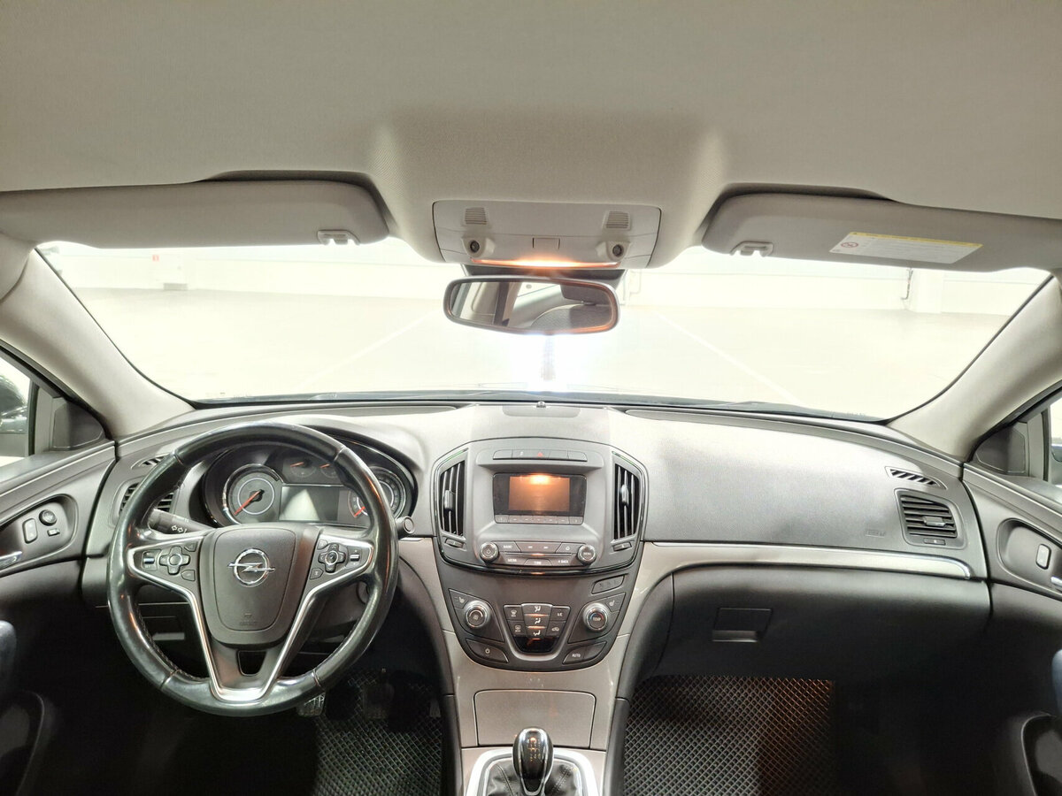 Opel Insignia с пробегом — 2013 год. Фото: #13