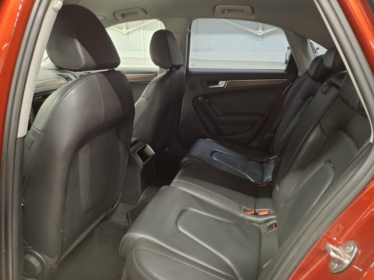 Audi A4 с пробегом — 2015 год. Фото: #11