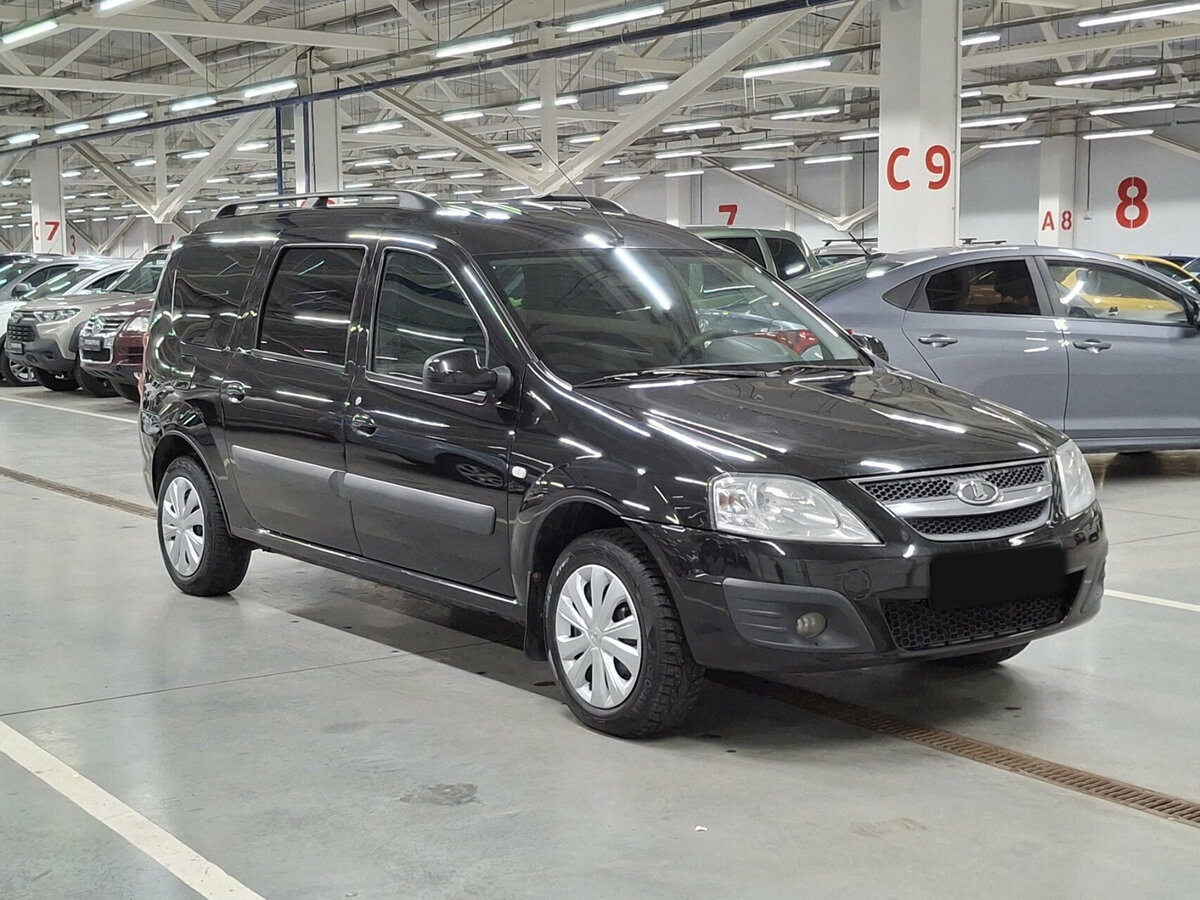 Lada (ВАЗ) Largus с пробегом — 2019 год. Фото: #2