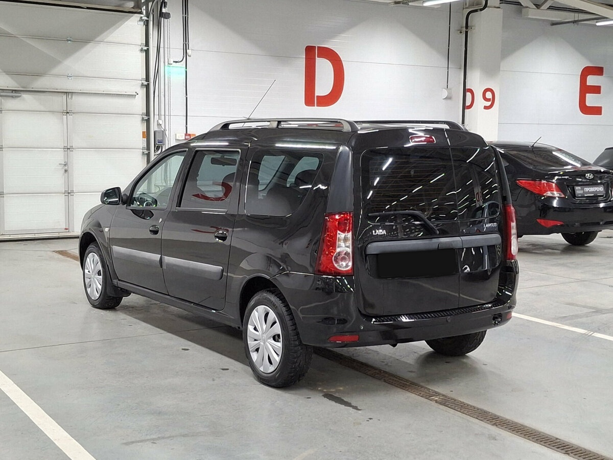 Lada (ВАЗ) Largus с пробегом — 2019 год. Фото: #6