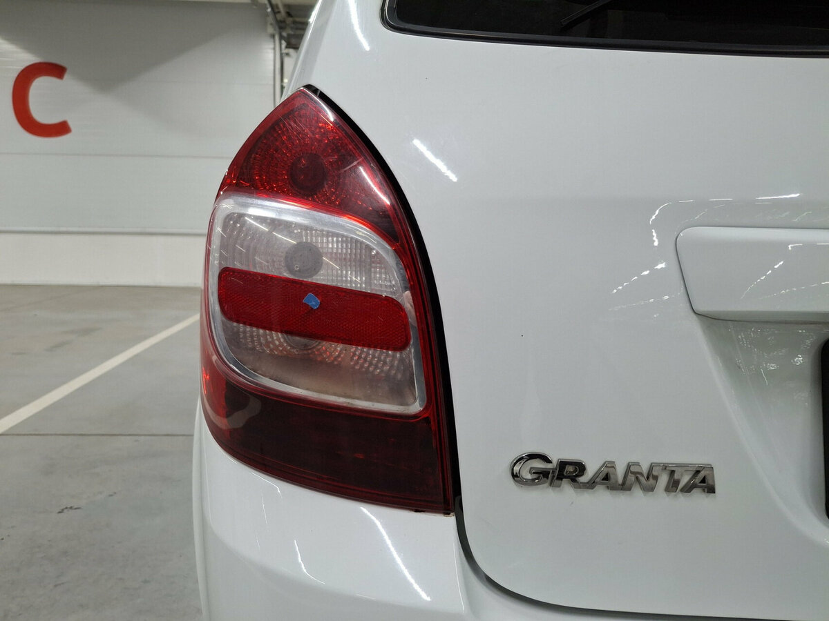Lada (ВАЗ) Granta с пробегом — 2020 год. Фото: #8