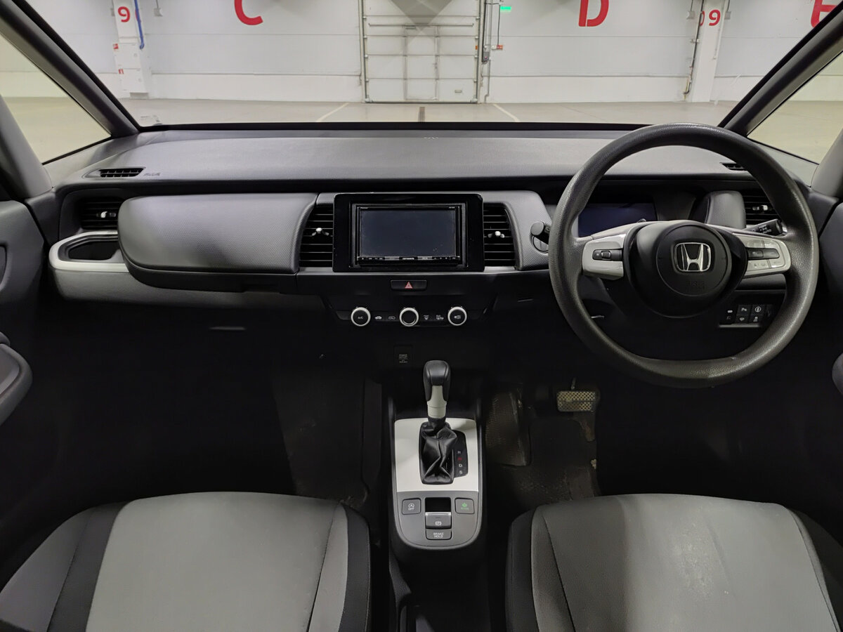 Honda Fit с пробегом — 2020 год. Фото: #13